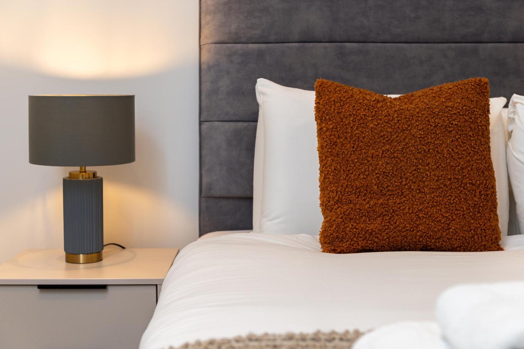 Hoxton By Capital Apartment London Exterior photo