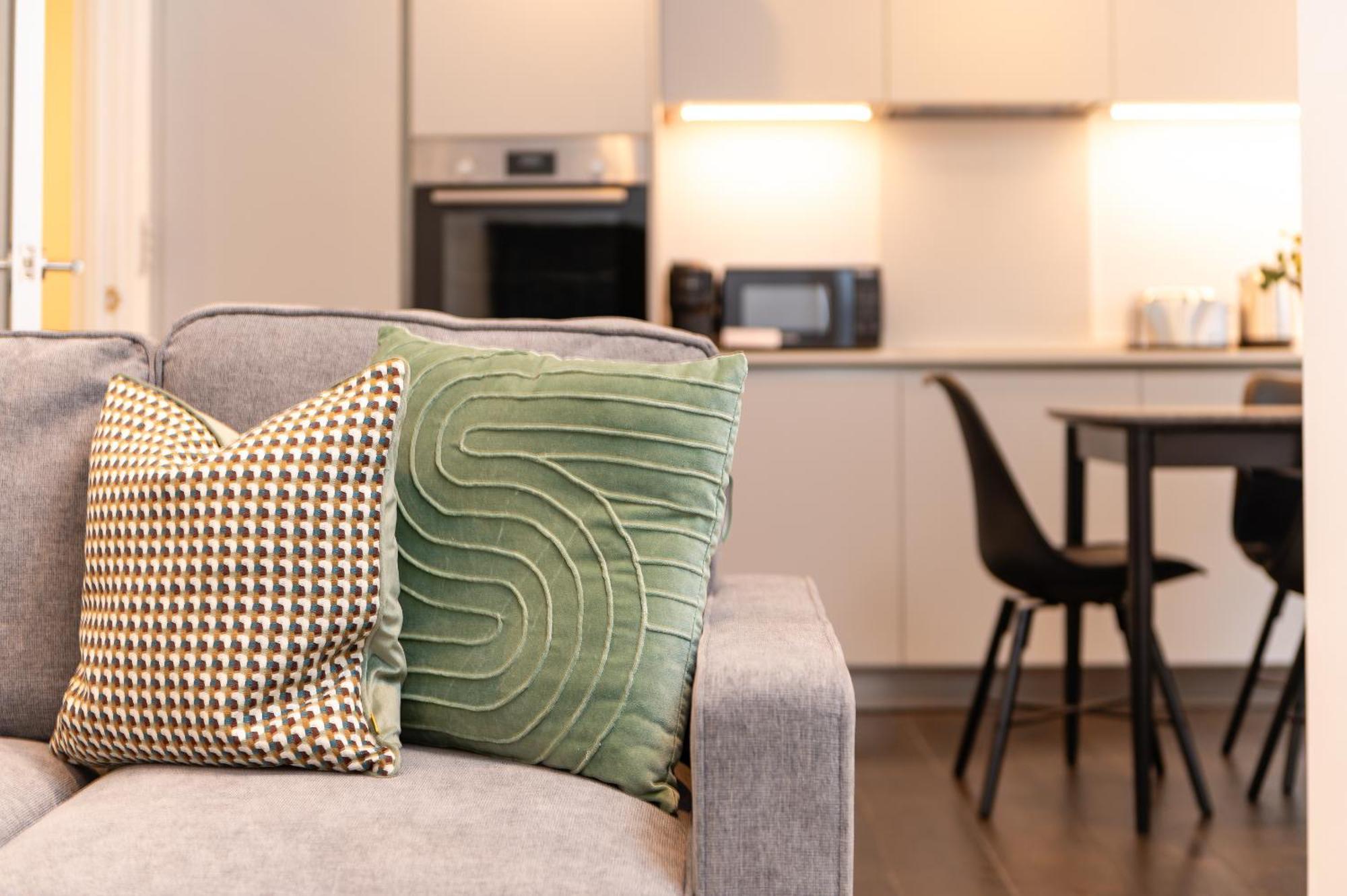 Hoxton By Capital Apartment London Exterior photo